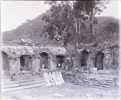 El Palenque. El año en que fue tomada oscila entre 1881 y 1894.