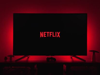 El logotipo de Netflix en una televisión