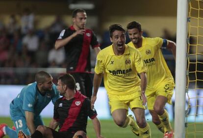 Jaume Costa celebra el 4-0.