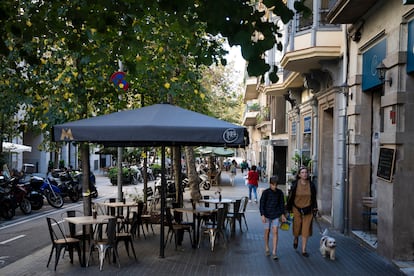 Una terraza en la calle de Enric Granados de Barcelona, en noviembre del año pasado.