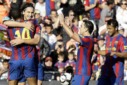 El FC Barcelona celebra uno de los goles ante el Xerez