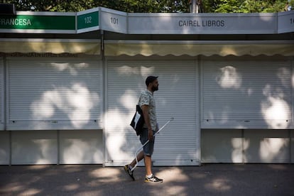 Antonio Almeida, de la librería Molar, se estrena este año en la Feria del Libro de Madrid.