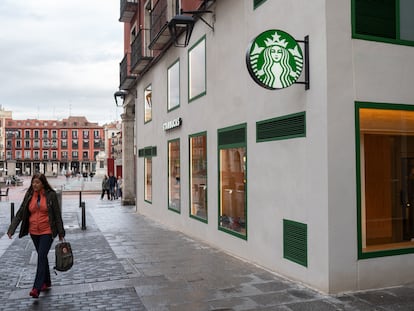 Starbucks en la Plaza Mayor de Valladolid