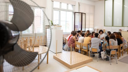 Reunión del profesorado  en el Instituto Escola Arts de Sants, el pasado septiembre.