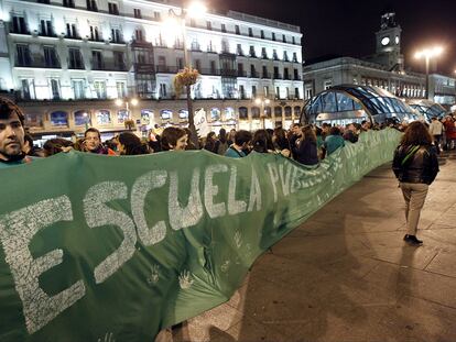 Protesta en 2011 en Madrid en contra de los recortes educativos y en defensa de la escuela pública.