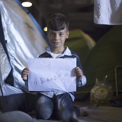 Youssef Souqi, 9, da Síria. "Meu irmão está sozinho na Alemanha. Meu maior sonho é nós todos juntos de novo, dentro da nossa casa. Não importa onde".