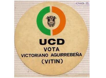 El márketing electoral y el diseño han cambiado a paso acelerado en los últimos años, pero algún directivo de campaña podría redescubrir en esta pegatina una técnica que siempre funciona: hacer que los que te conocen, te reconozcan. Esa era la estrategia de Victoriano, Vitin (¿Vitín?) para sus amigos de Miranda de Ebro.