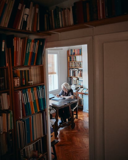 “Lo de los sueños me alucina mucho.  A veces busco una palabra y no la encuentro, pero por la mañana está ahí”.