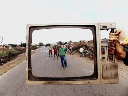 'No al basural' de Mercedes Paula Moreno, imagen ganadora del tercer premio del concurso 'Infancias de Latinoamérica', en Buenos Aires (Argentina).