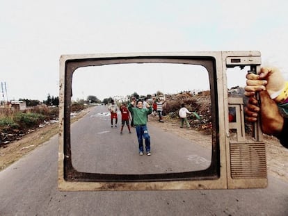 &#039;No al basural&#039; de Mercedes Paula Moreno, imagen ganadora del tercer premio del concurso &#039;Infancias de Latinoam&eacute;rica&#039;, en Buenos Aires (Argentina).