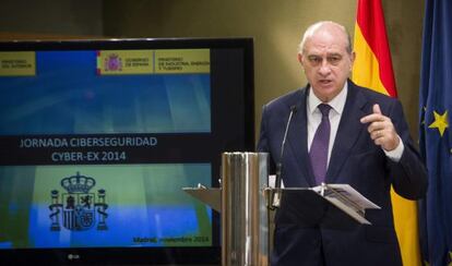 El ministro del Interior, Jorge Fernández Díaz, esta mañana en unas jornadas sobre ciberseguridad.
