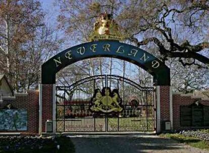 Fachada del Rancho 'Neverland' en Santa Mónica, California