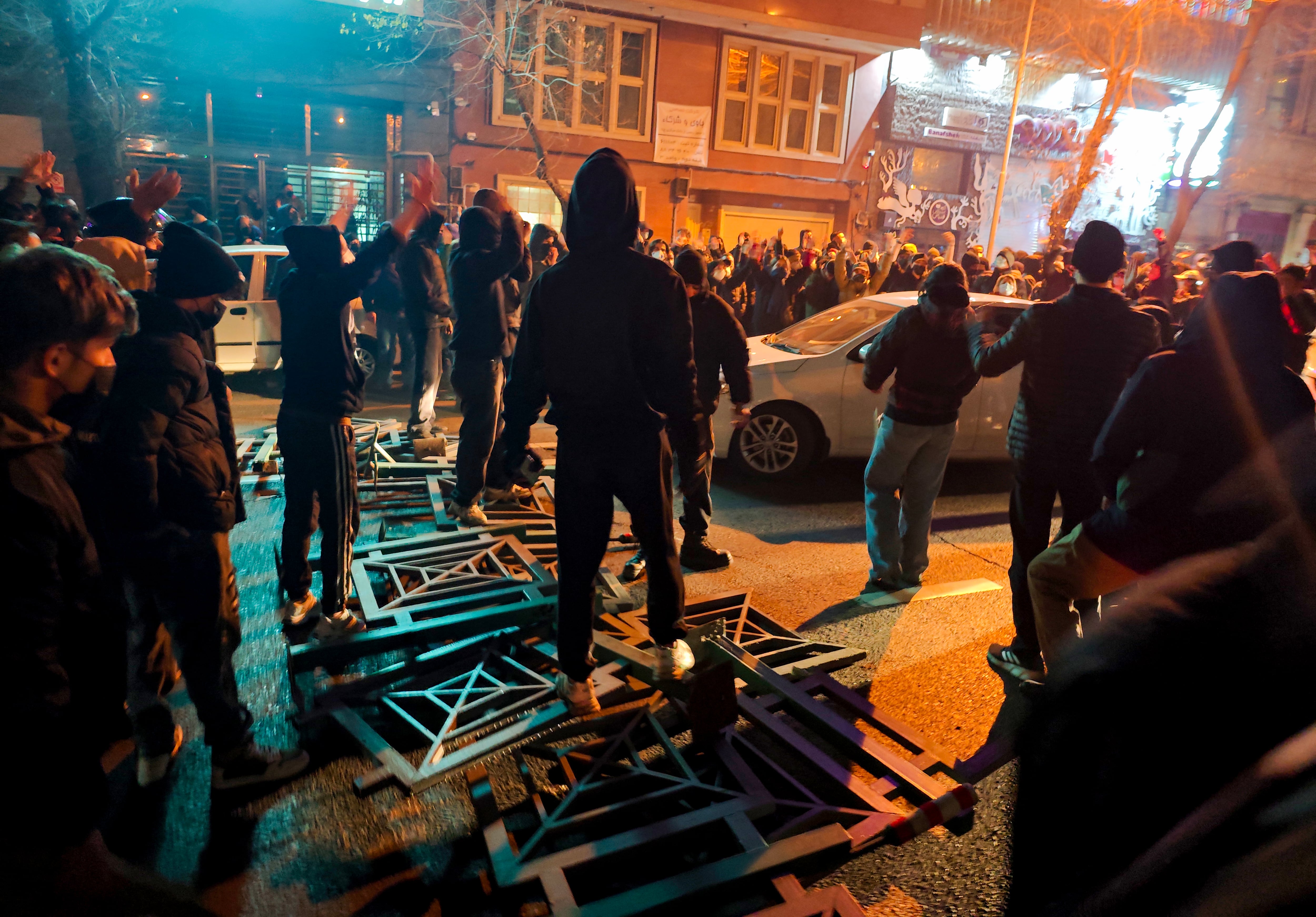 Irán ejecuta a otro hombre acusado de colaborar con Israel y Estados Unidos durante las protestas de enero