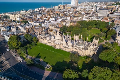 Vista aérea del Royal Pavilion, Brighton, East Sussex, Reino Unido.