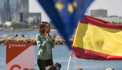 La líder de la oposición en Cataluña, Inés Arrimadas, en el acto de la Diada.