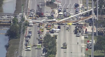 Medios locales informan de que ha habido varias víctimas mortales y los bomberos afirman que hay también varios heridos.