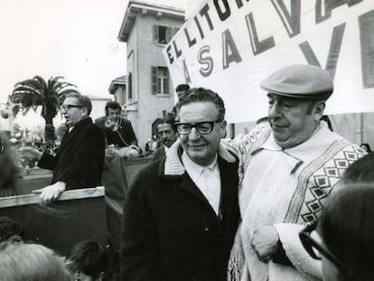 Poet Pablo Neruda (r) next to President Salvador Allende in an undated photo.