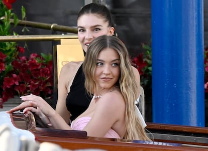 La actriz Sydney Sweeney de camino al enlace.