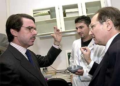 Aznar, durante la inauguración del organismmo de investigación.