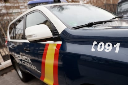 Un coche patrulla de la Policía Nacional.

