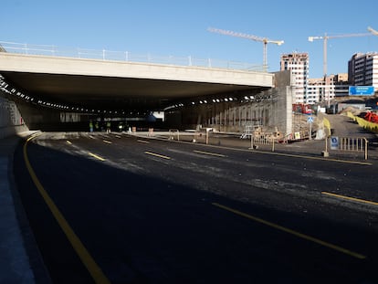 Obras de la circunvalación de Madrid (M-30) a la altura del antiguo estadio Vicente Calderón.