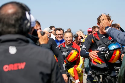 Nicole van der Velden, tras una prueba con el equipo español de SailGP.