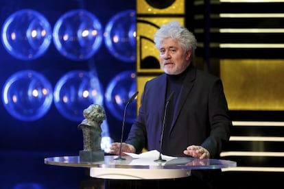 Pedro Almodóvar, a l'entrega del Goya d'Honor a Antonio Banderas en l'última gala dels premis.