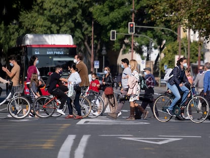 Ambiente el pasado domingo en el centro de Sevilla.