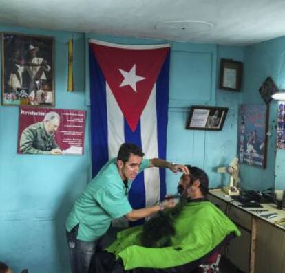 Barbería en el barrio del Vedado.