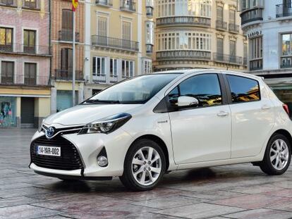 El Yaris 2014 estrena un frontal con forma de X similar al del Aygo. 