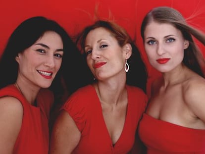 Foto promocional de la obra 'Mujeres al rojo vivo'.