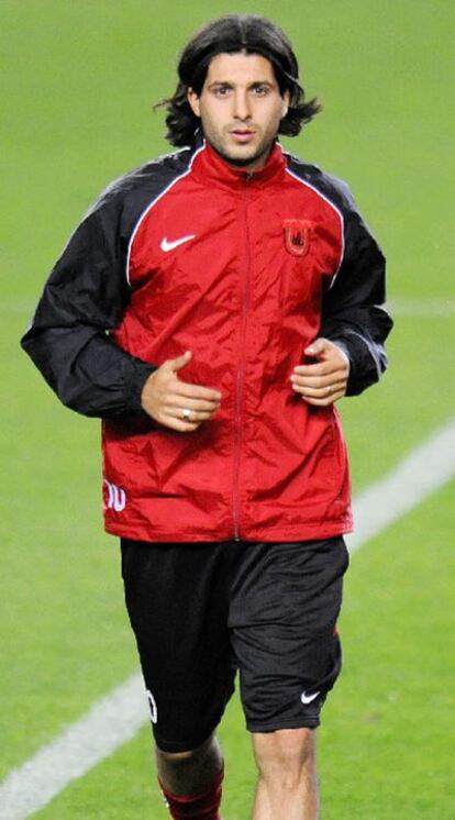 Domínguez, entrenándose en el Camp Nou.