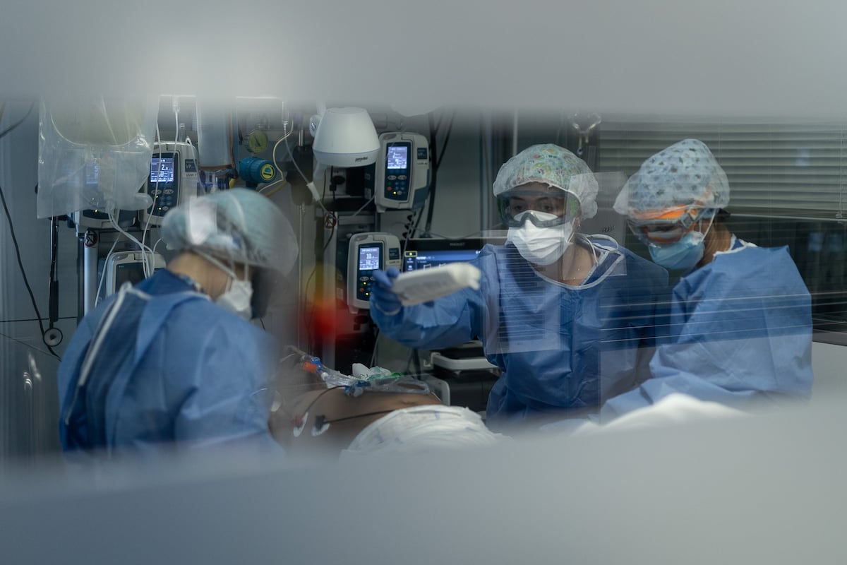 Los hospitales dejan atrás la sexta ola de covid | Sociedad | EL PAÍS