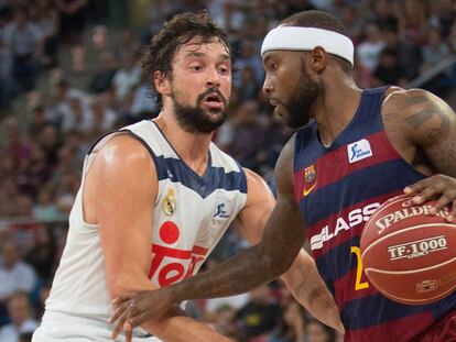 Llull frente a Rice durante el cl&aacute;sico de la Supercopa en septiembre. 