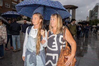 Beth Morrow y su madre Karen, originarias de York, viajaron desde Denia para ver la conferencia de Jordan B. Peterson. 