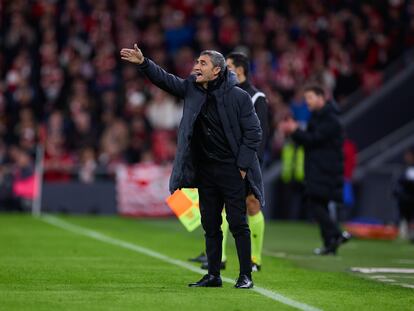 Ernesto Valverde durante partido entre el Athletic Club y el Atlético de Madrid.