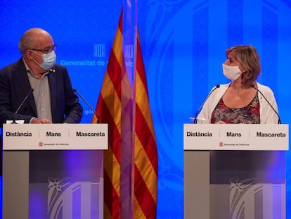 Els consellers d'Educació, Josep Bargalló i de Salut, Alba Vergés, en roda de premsa.