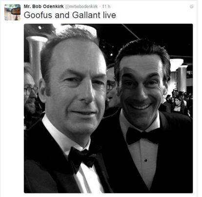 Bob Odenkirk, actor de 'Breaking bad' y protagonista de 'Better call Saul', compartió esta imagen en su cuenta de Twitter junto a Jon Hamm, de 'Mad men'. El actor tituló la imagen "Goofus y Gallant", haciendo referencia a los dos personajes de viñetas infantiles que relatan sus travesuras.