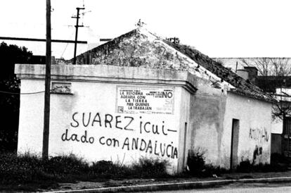 Pintada contra el presidente Adolfo Suárez en un cortijo de Almería.