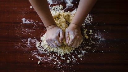 Receitas de pão caseiro também têm invadido as redes sociais nas últimas semanas.