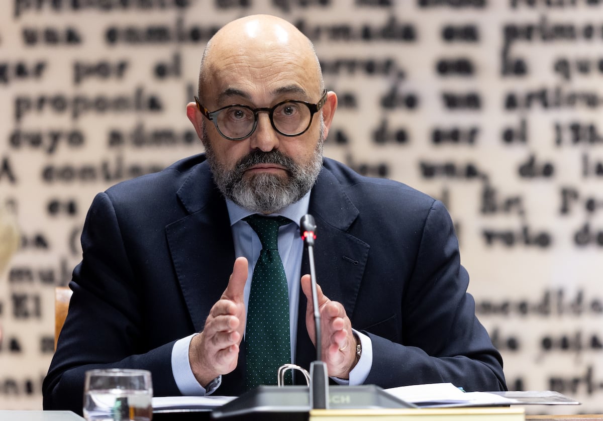 El presidente de Adif: “Trabajaremos día a día para revertir esa sensación de inseguridad que parece que flota”