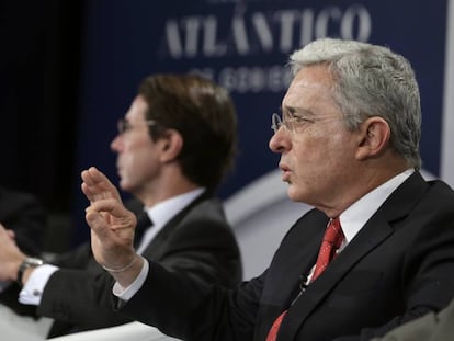 Álvaro Uribe, José María Aznar y Andrés Pastrana, el pasado noviembre en Madrid.