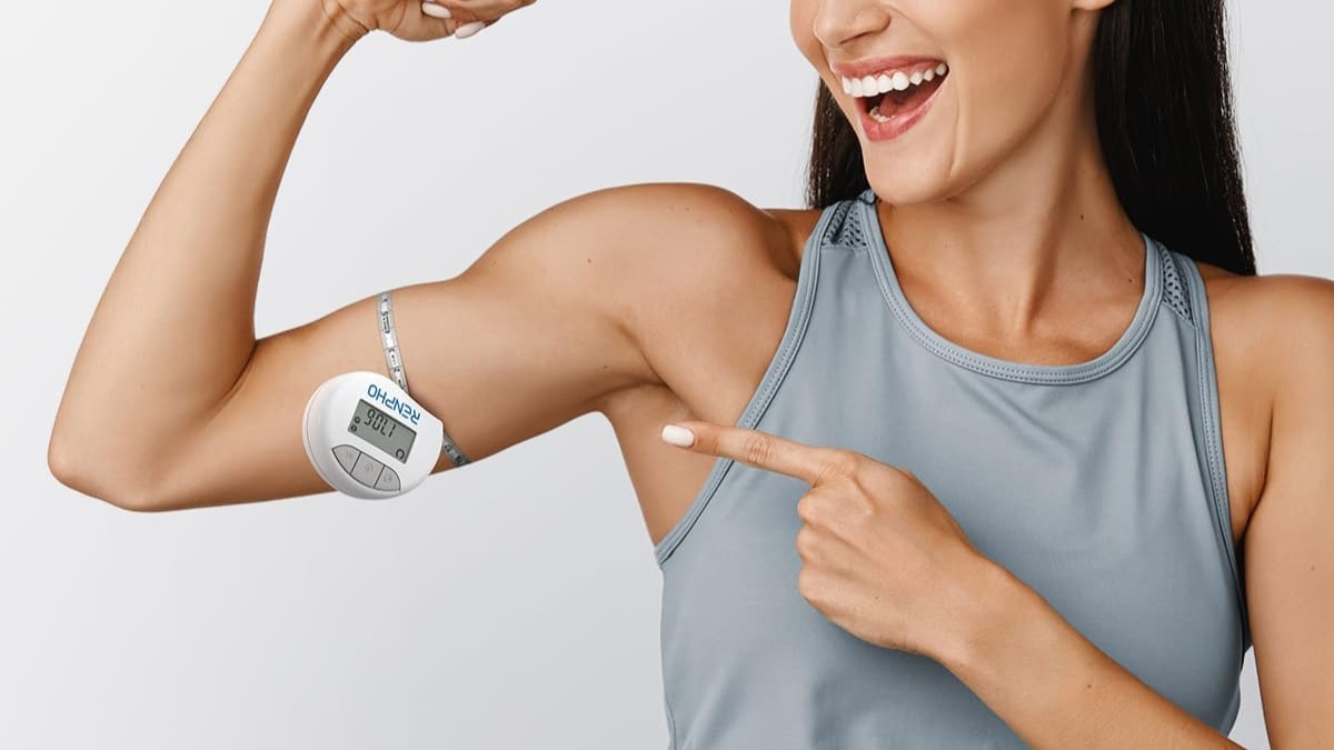Esta cinta métrica corporal inteligente tiene más de 25.000 reseñas en Amazon: mide con pantalla LED