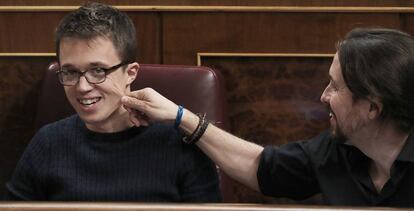 &Iacute;&ntilde;igo Errej&oacute;n y Pablo Iglesias, este martes.