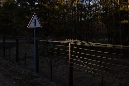 Antigua valla que separaba Lituania y Polonia.