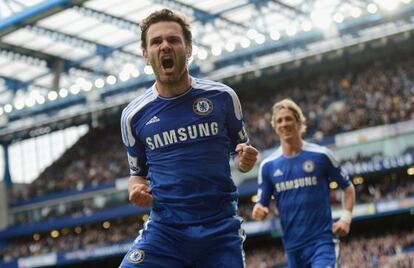 Mata celebra un gol ante el Wigan.