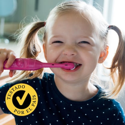 Artículo de EL PAÍS Escaparate sobre el mejor cepillo de dientes eléctrico para niños.