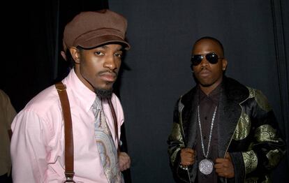 Andre 3000 y Big Boi fotografiados en 2003, el año en que 'Hey ya' se convirtió en un gran éxito en todo el mundo.