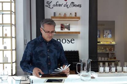 Jean-Luc Gardarin presenta Nose en Le Secret du Marais.