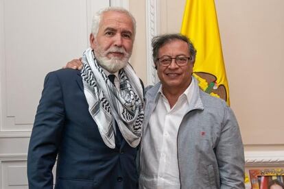 Raouf Almalki y Gustavo Petro